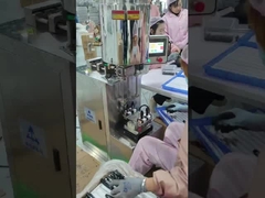 220V 2.3kw Máquina automática de llenado de brillo labial de dos cabezas