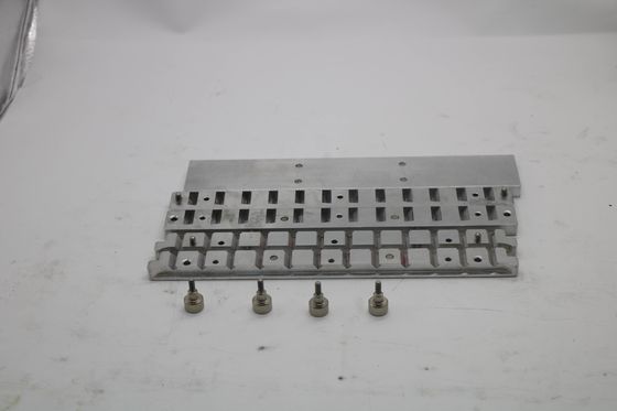 bandeja de molde para bálsamo labial de doble color 12 agujeros 3-5 moldes / minuto
