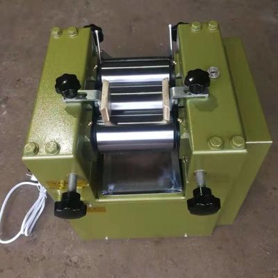 Máquina de molienda de lápiz labial Laboratorio S65 Máquina de molienda de tres rodillos