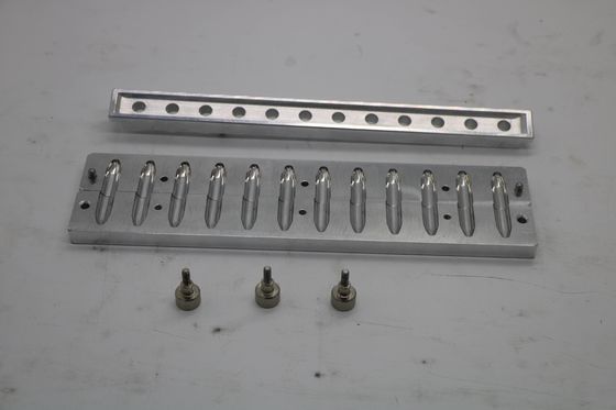 12 agujeros de lápiz de colores Kit de molde de lápiz de labios para moldes de formación de lápiz de labios duro
