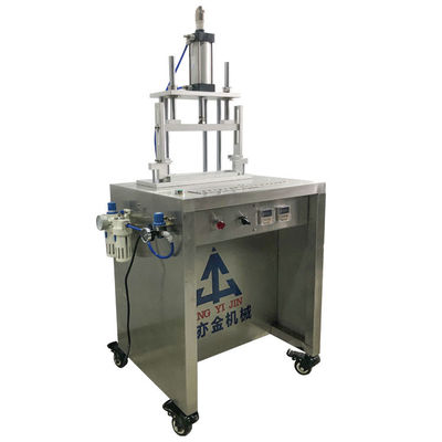 220V 50Hz Máquina de llenado de lápiz de cejas desmoldado Equipo de llenado cosmético