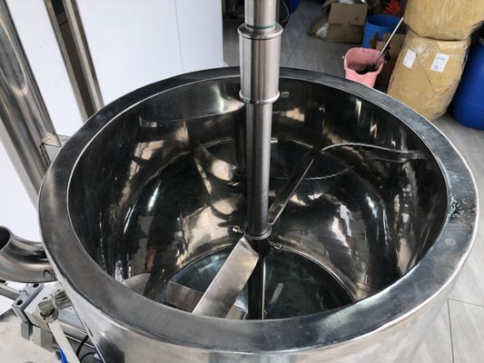 Máquina automática de llenado de brillo para labios SUS304 con una sola cabeza vertical
