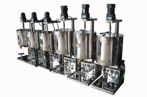 Máquina simple de llenado de lápiz labial caliente 20L Máquina de llenado de lápiz labial de aluminio