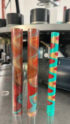 Cosméticos lápiz labial y crema máquina de llenado de tornillo de crema de doble color botella de llenado