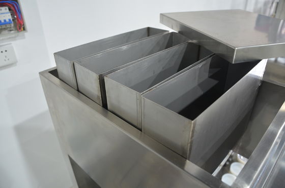 Máquina llenadora de crema aislante de bolas granulares de cuatro colores