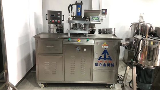La máquina de prensado de polvo de blush semiautomática puede prensar polvo