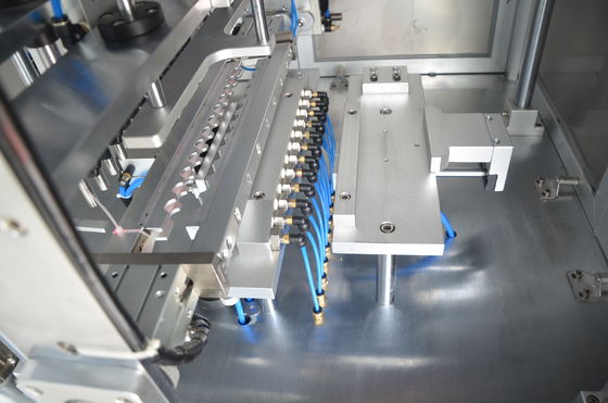 Máquina automática de desmoldeo de moldes de aluminio con manga de silicona de 12 agujeros