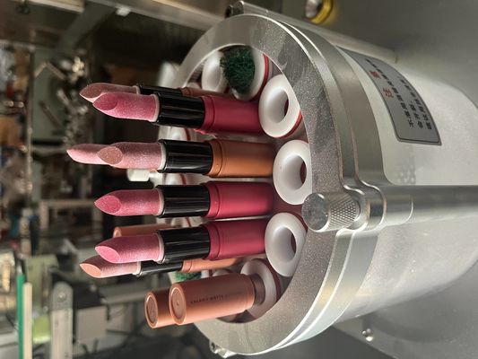 Automática rociar hermosa máquina de oro en polvo para el lápiz labial